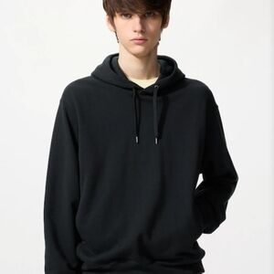 Uniqlo Men's Charcoal Hoodie